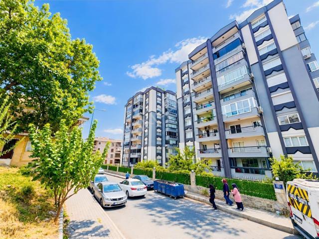 Msg'den Buca Pazaryeri Yakınında Geniş Ve Ferah 3+1 Fırsat Daire
