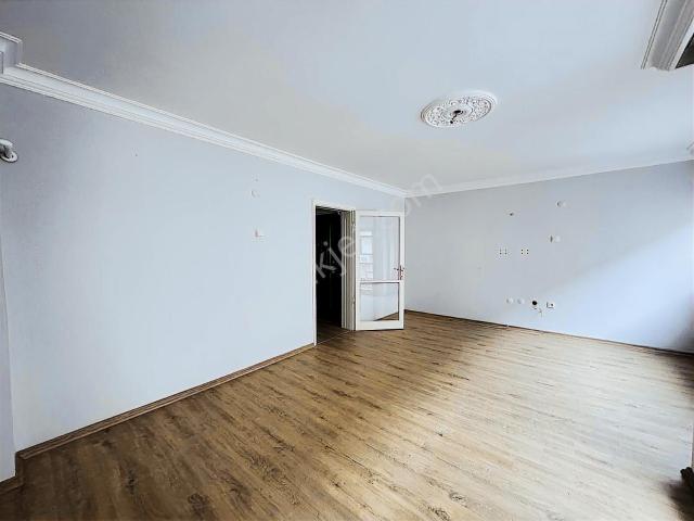 Msg'den Mithatpaşa Cadde Arakat Yatırımlık & Yaşamlık 2+1 Daire
