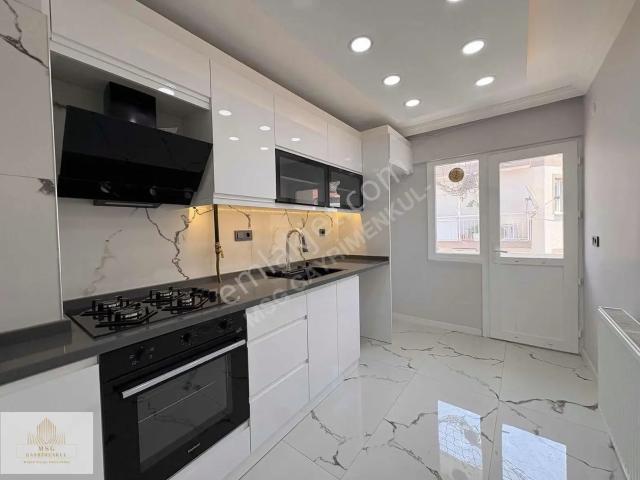 Msg'den Üçyol Metro Yakınında Asansörlü Full Tadilatlı 3+1 Daire