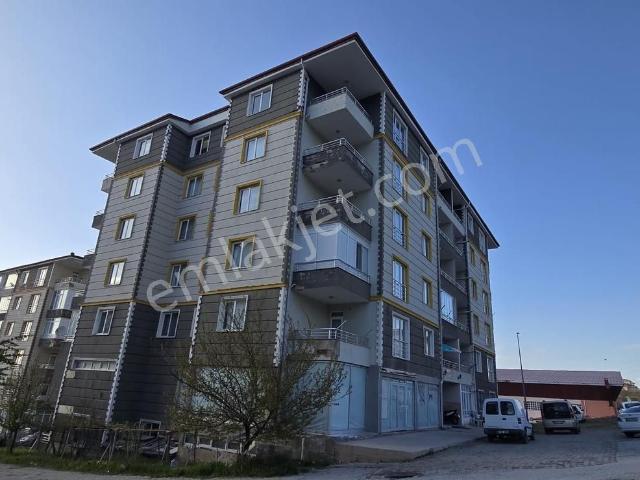 Msyapı Emlaktan Yaşam Kent Sitesinde Kiralık 3+1 Daire