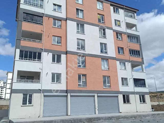 Msyapı Emlaktan Adli Tıpın Yanında Kiralık 3+1 Daire