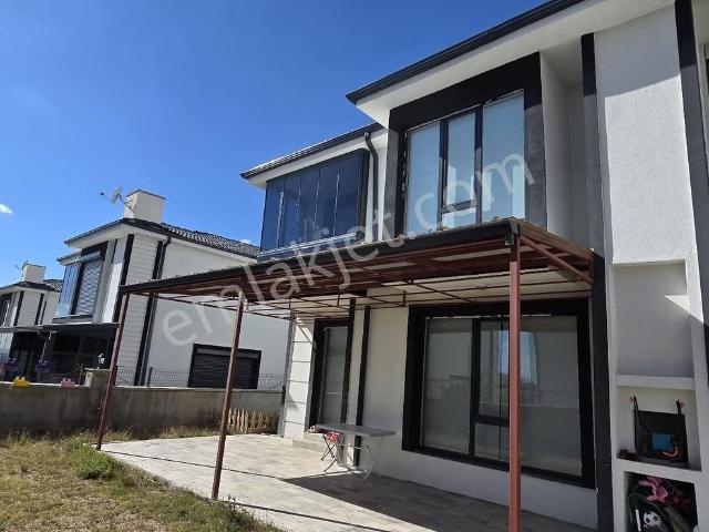 Msyapı Emlaktan Full Yapılı 4+1 Satılık Villa