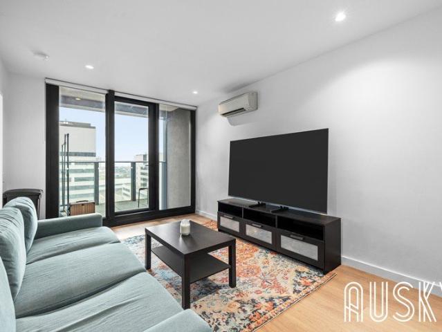 MQ Modern One Bedroom Apartment with Resort Style Living
