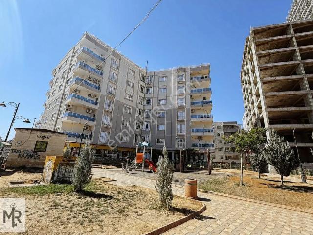 Mr Acabey Emlak'tan Merkezi Konumda Kiralık 3+1 Eşyalı Daire