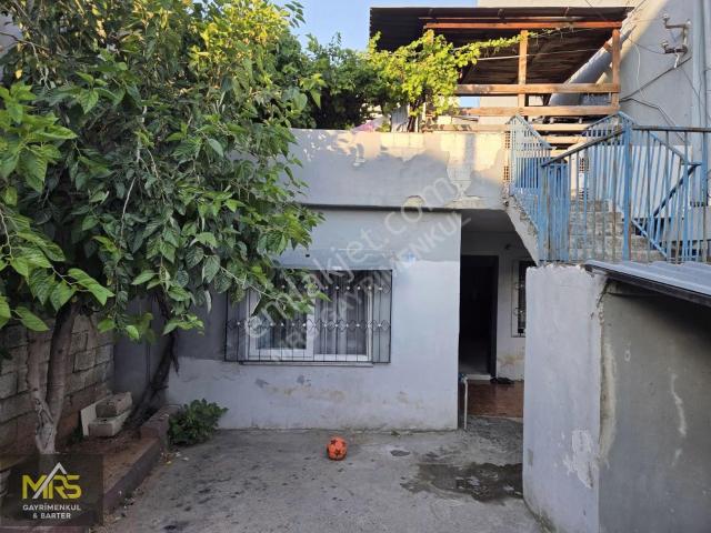 Mrs Gayrımenkulden Mevlanada 139 M2 Arsa Icerısınde Mustakıl Ev