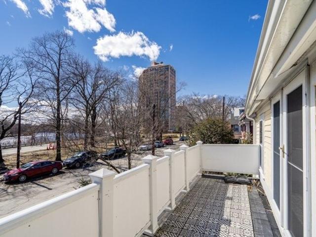 Mt Auburn St Unit,cambridge, Condo For Sale