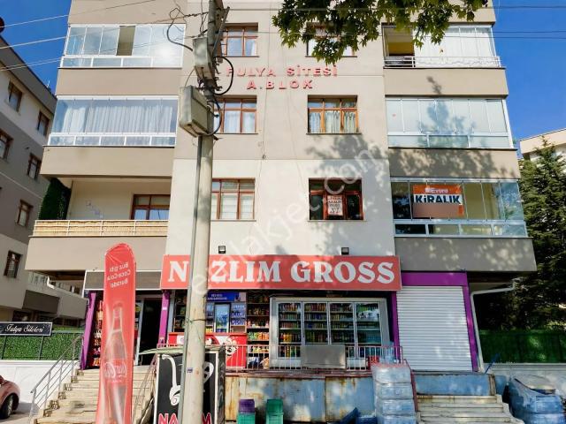 Mta Tramvay Durağı Karşısı 3+1 Kiralık Daire