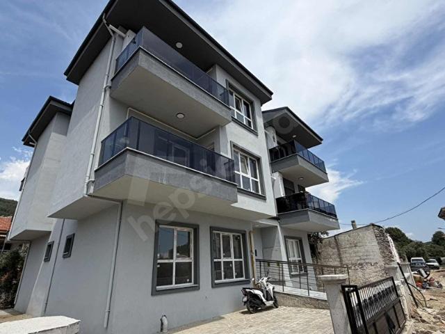 Muğla Ula'da geniş 1+1 daire