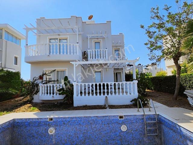 Muğla Bodrum Adabükü 3+1 Özel Havuzlu Manzaralı Villa