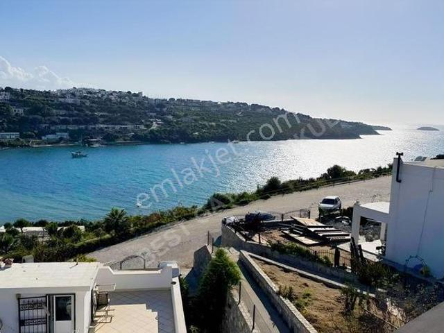 Muğla Bodrum Boğaziçi Gültan Deniz Manzara 4+1 Satılık Villa