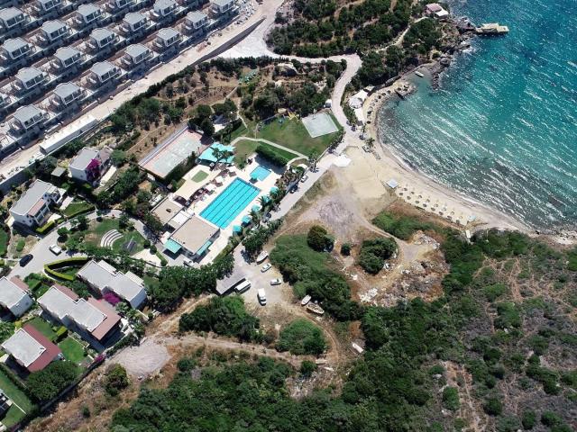 Muğla Bodrum Boğaziçi Regnum Sitesinde Denize Sıfır Dubleks Daire