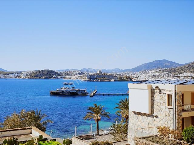 Muğla Bodrum Merkezde Kale Manzaralı 2 Odalı Kiralık Daire