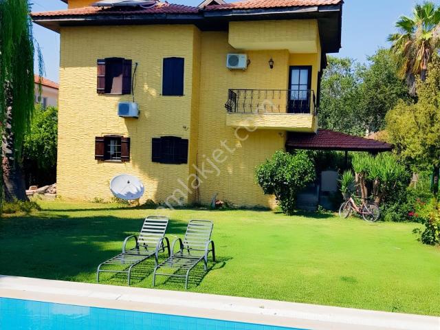 Muğla Dalyan'da Havuzlu Bahçeli Eşyalı Kiralık Villa