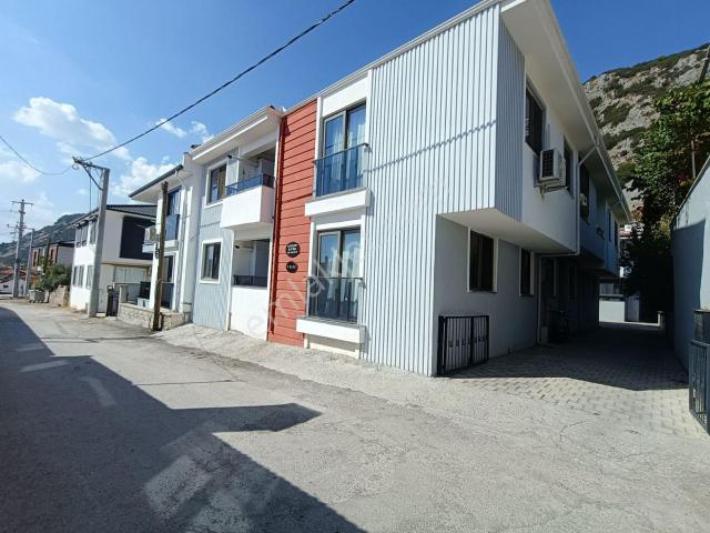Muğla Düğerek Mahallesinde Satılık Geniş 3+1 Daire