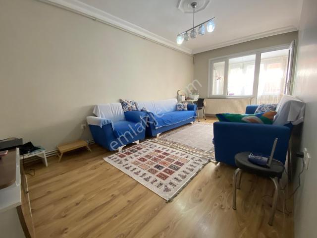 Muğla Emlaktan Cadde Üstü 85m 2+1 Balkonlu Masrafsız 1.kat Daire