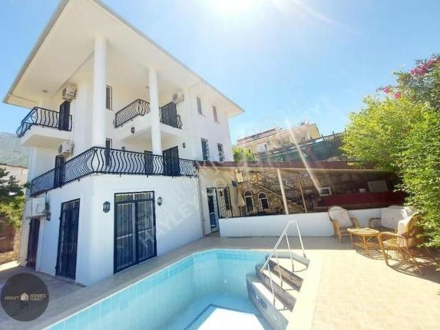 Muğla Fethiye Ovacik Satılık Villa 4 + 1