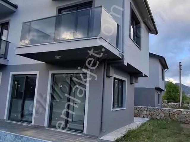 Muğla Fethiye Yeşilüzümlü Mustakil Havuzlu İkiz Villa