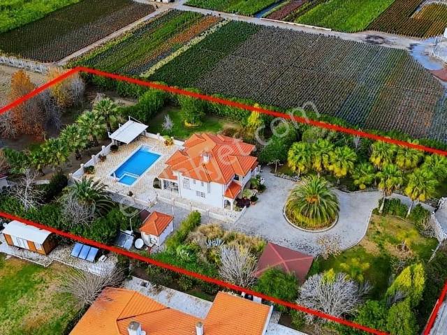 Muğla Gökovada Doğanın Kucağında Satılık Muhteşem Havuzlu Villa