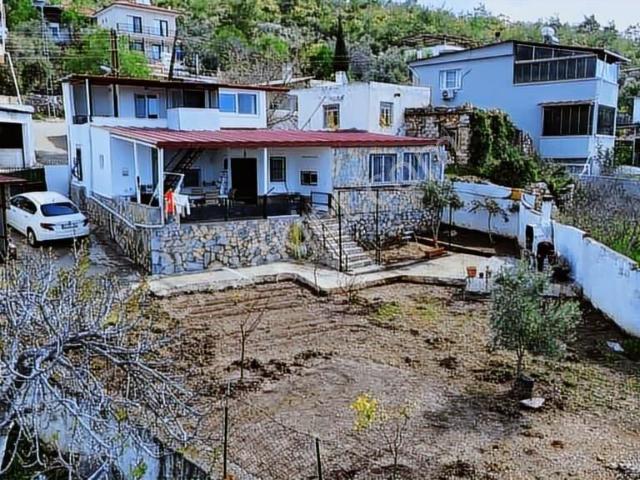 Muğla Kazıklı'da Deniz Manzaralı Müstakil Eşyalı Ev!