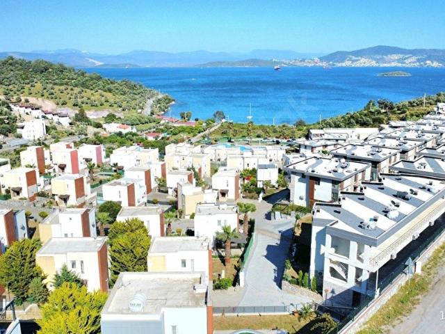 MUĞLA KIYIKIŞLACIKTA DENİZ MANZARALI SON 1 ADET BAHÇE KATI 1+1