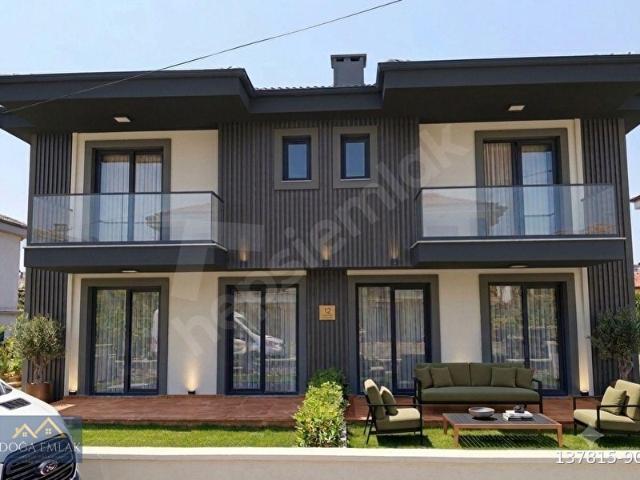 Muğla Menteşe Bayırda Satılık 4+1 Lüks Villa