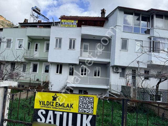 Muğla Menteşe Düğerek 32 Evlerde 4+1 Tripleks+ Bahçeli/teraslı