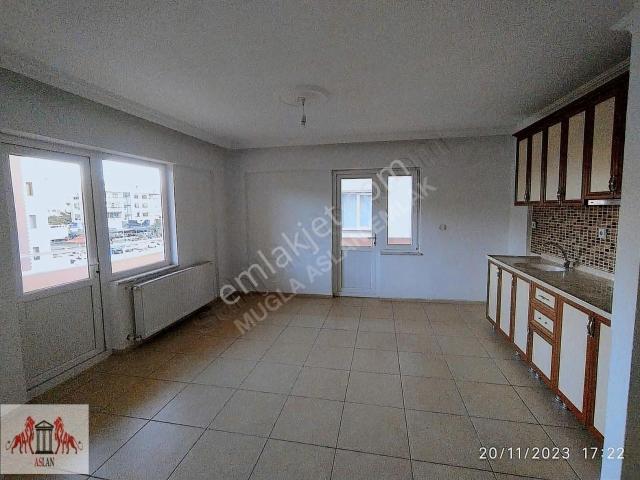 Muğla Menteşe Kötekli Pazar Yeri Yanı 2+1 Daire