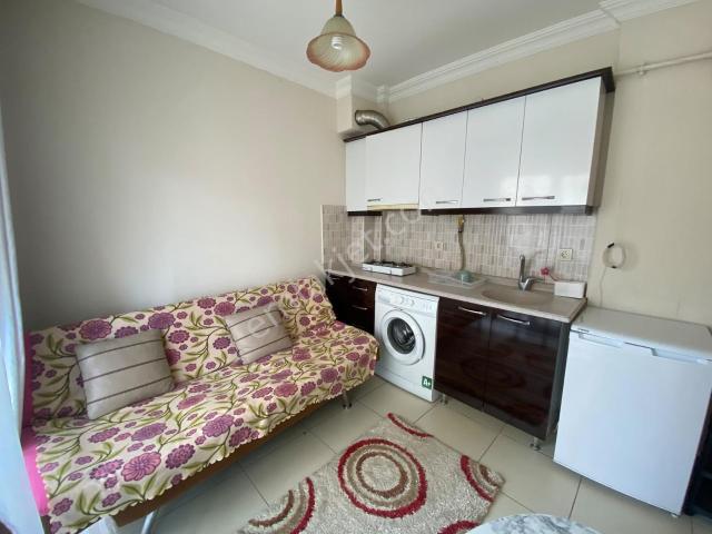 Muğla Menteşe Kötekli'de Ara Katta Eşyalı 1+1 Kiralık Daire