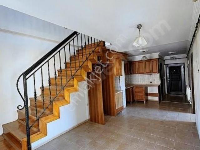 Muğla Menteşe Toki'de Eşyasız Dubleks 3+1 Kiralık Daire