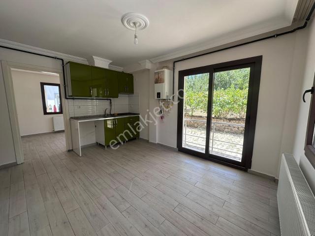 Muğla Menteşe Yeniköy'de 1+1 Eşyasız Kiralık Daire