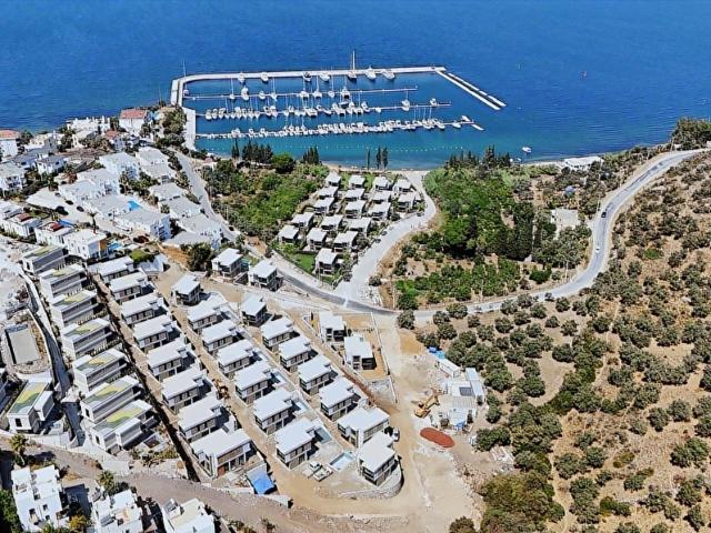 Muğla Milas Güllük Mahallesinde ULTRA LÜKS MÜSTAKİL VİLLA