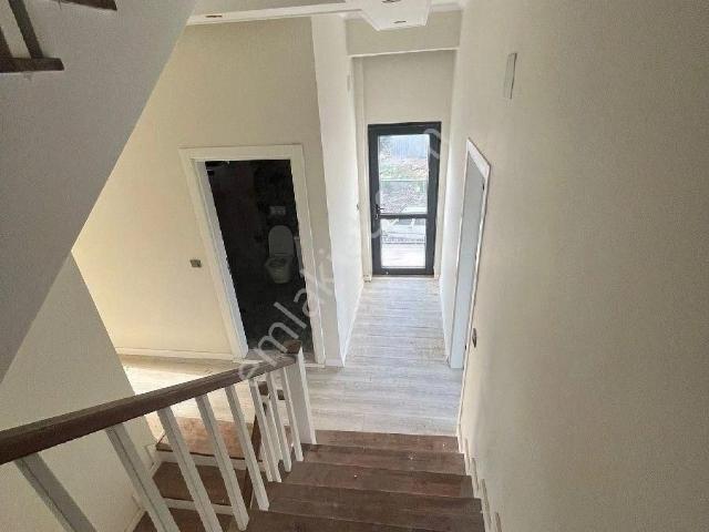 Muğla Ortaca Cumhuriyet Mahallesi'nde Satılık Geniş Kullanışlı Ferah Merkezi Konumda Satılık Villa