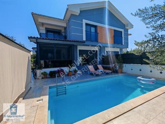 Muğla Ortaca Valibahçesi Havuzlu Otoparklı 4+1 220m2 Villa