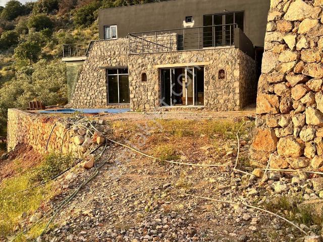 Muğla Patlangıçta  4 Adet Villa Yapımına Uygun, 4 Parsel Arazi