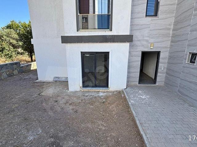MUMCULAR GÖLBAŞI MERKEZDE 2+1 SIFIR BAHÇE KATI DAİRE