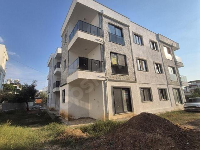 MUMCULAR HALK BANKASI ARKASINDA SATILIK DAIRE