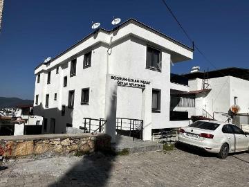 Mumcular Merkezde 2+1 Eşyalı Kiralık Bahçe Katı Daire