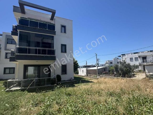 Mumcular'da Havuzlu Site İçerisinde Satılık 3+1 Eşyalı Daire