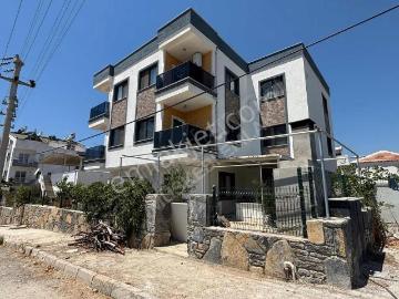 Mumcular'da Kiralık Ebeveyn Banyolu 2+1 Daire