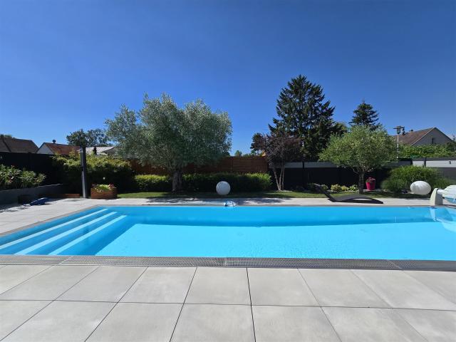 Muntzenheim très belle propriété avec piscine 148m² Muntzenheim