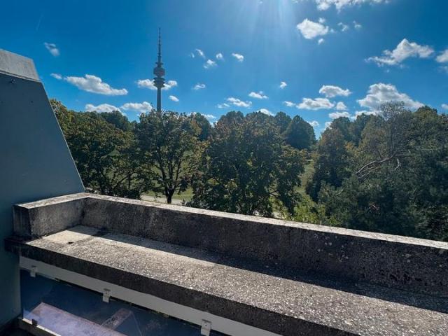 München Olympiadorf | 110 m² Maisonette mit 2 Südterrassen & Park