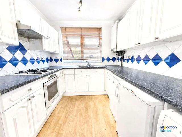 Mundford Road, London E5, 3 bed maisonette to rent, £2,500 pcm | PrimeLocation