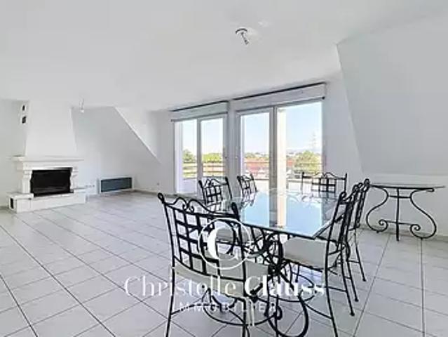 Mundolsheim 67450 Location appartement 5 pièces t5 au dernier étage cave