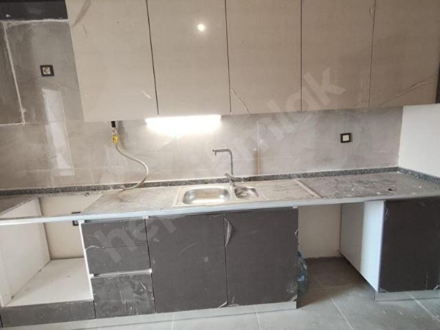 MÜNEVVER ÇELENK GYRM KUZUCULU TOKİ 5 ETAB KAT5 KİRALIK 3+1DAİRE