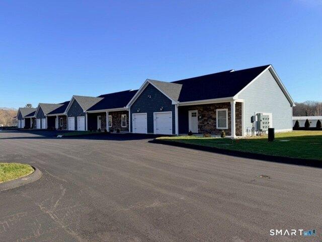 Munson Rd Apt E, Wolcott, Condo For Sale