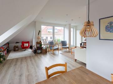 Münster City, moderne 4 Zimmer Maisonettewohnung mit Dachterrasse.