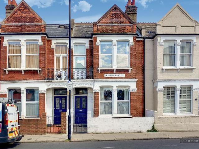 Munster Road, Fulham, London SW6, 4 bed terraced house to rent, £4,600 pcm | PrimeLocation