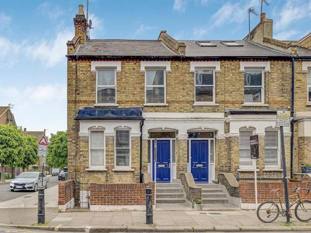 Munster Road, Bishops Park SW6, 1 bed flat to rent, £1,800 pcm | PrimeLocation
