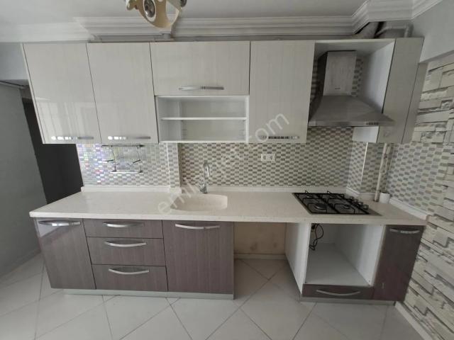 Muazzam Arakat 3+1 Otoparklı, Balkonlu, Doğalgazlı,okul Bölgesi
