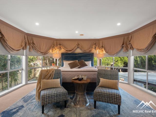 Much Loved Home in Berwick Springs!